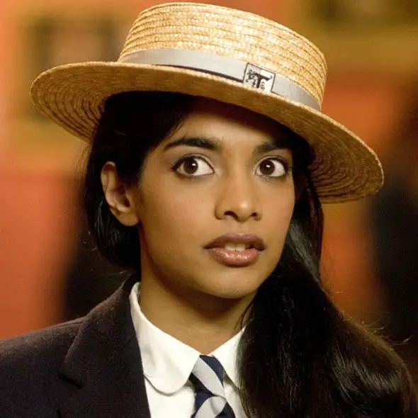 Mixed Ethnicity Actress Amara Karan Dating Multiple Actors Onscreen